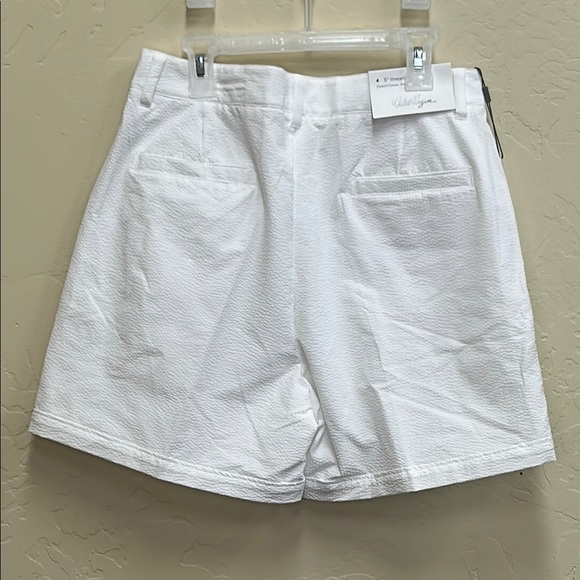 Walter Hagen Women's White Shorts - Picture 2 of 6